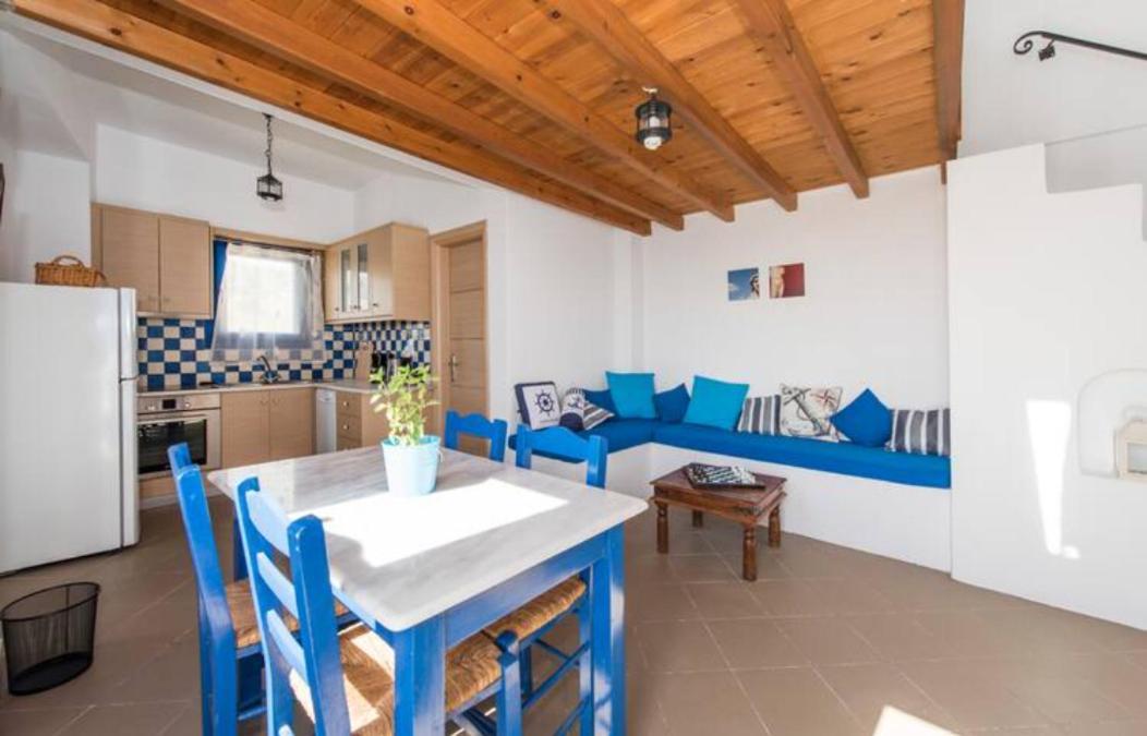 Santorini Traditional Suites Vóthon Exteriér fotografie