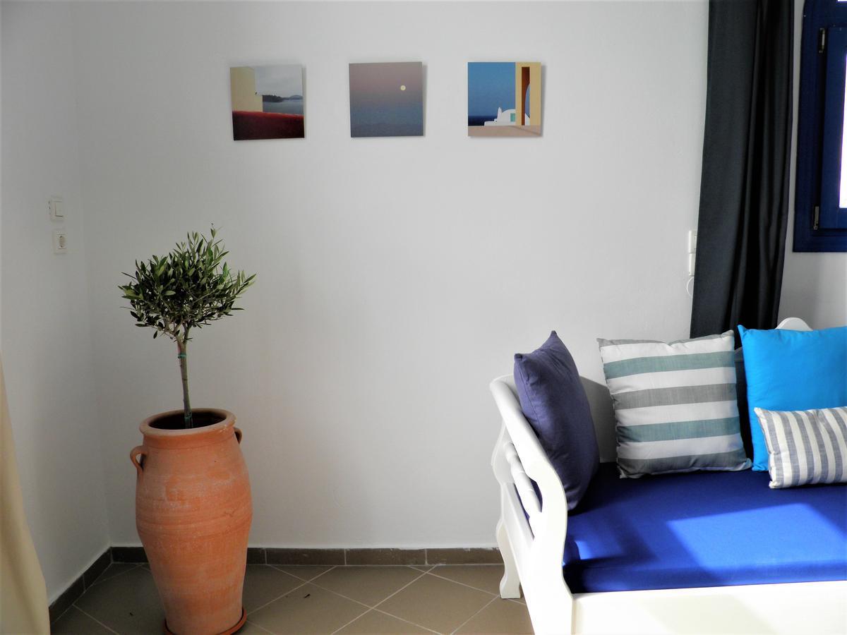 Santorini Traditional Suites Vóthon Exteriér fotografie